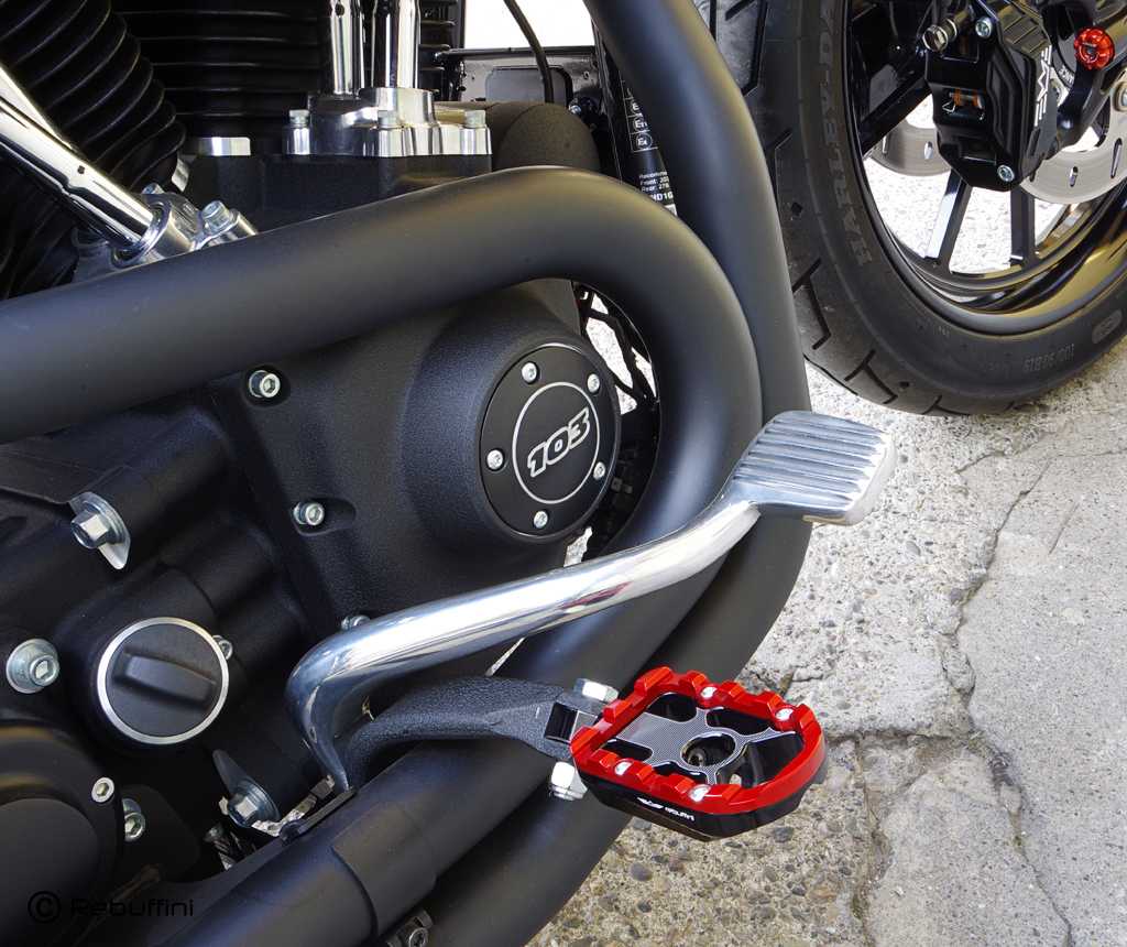 PEDANE GUIDATORE SOFTAIL M8 18-25 REBUFFINI Wheelie NERE - immagine 3