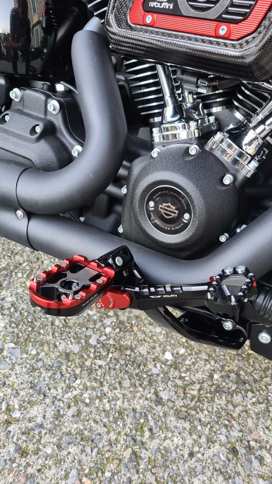 Leve freno, cambio e asta Wheelie REBUFFINI per Softail LowRiderS/ST18up e StreetBob M8 18up - immagine 2